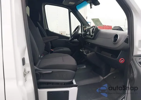 2025 Mercedes-Benz Sprinter 2500 Standard Roof 4-Cyl Diesel из США, поврежденный, VIN W1Z4KFHY1SP820467